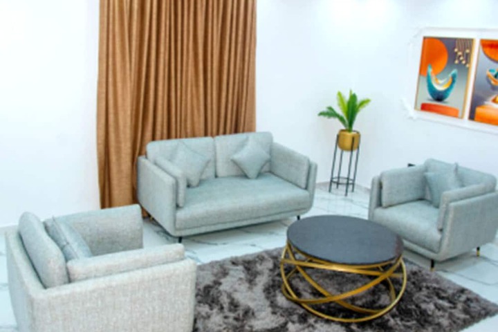 Room 15 of 26