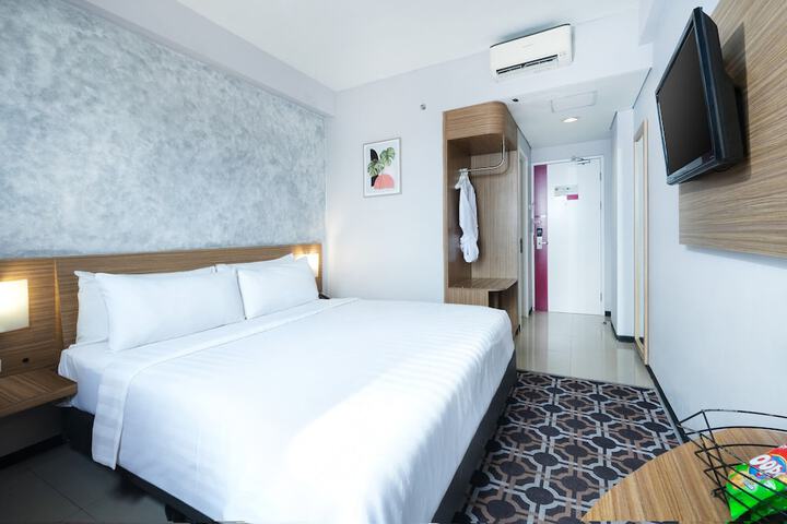Room 15 of 35