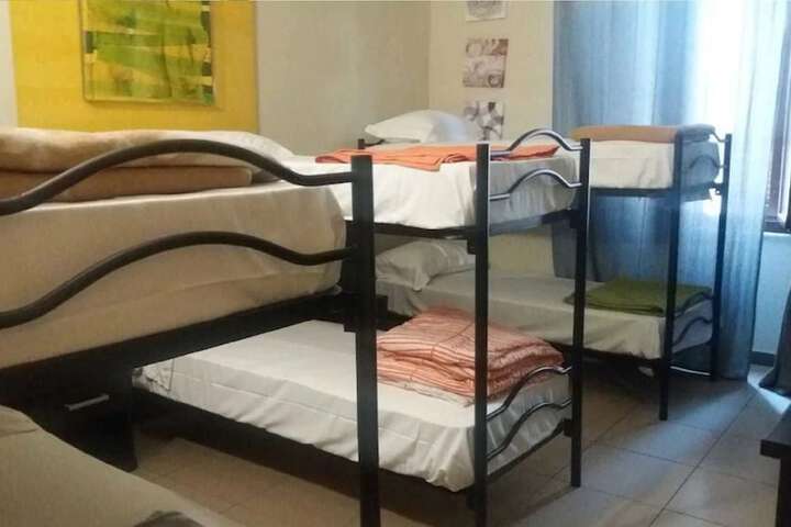 Room 16 of 53