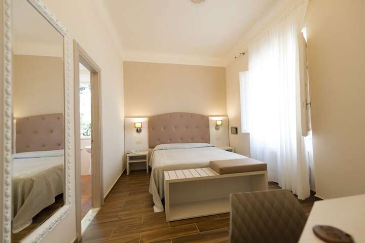 Room 15 of 57