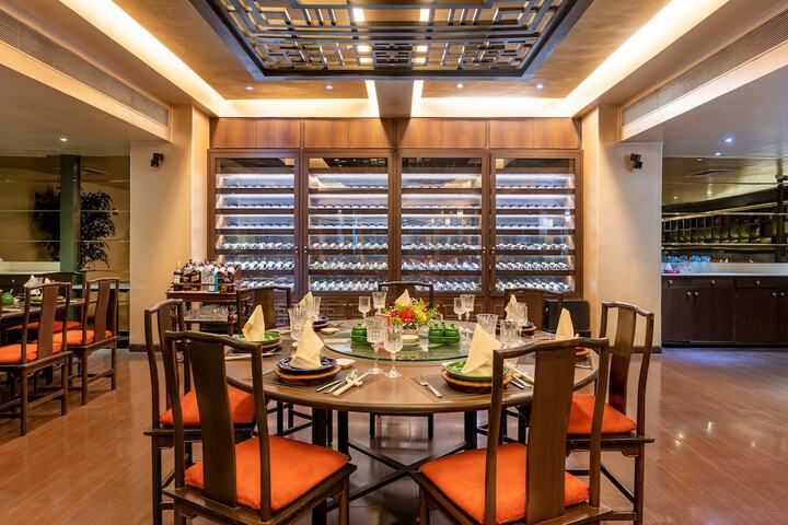 Dining 114 of 172