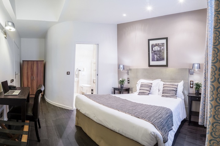 Room 5 of 41
