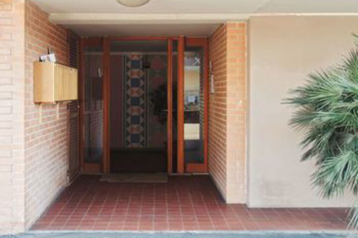 Hotel 7 of 34