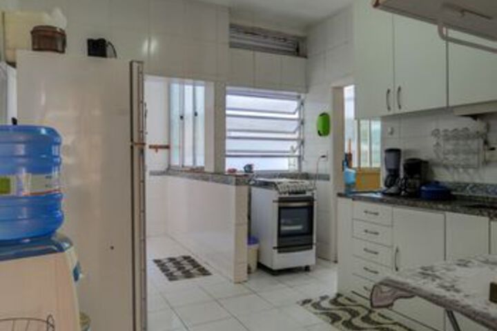 Room 17 of 22