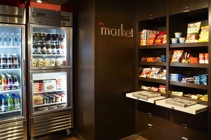 Snack bar