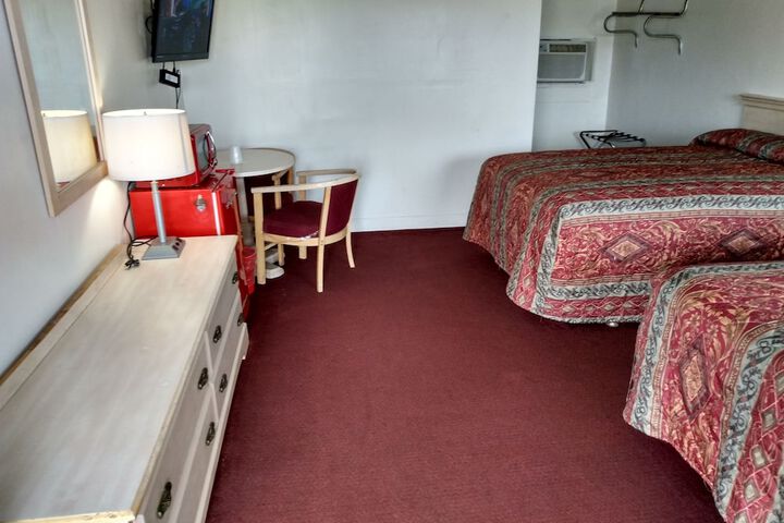 Standard Double Room (5 of 31)