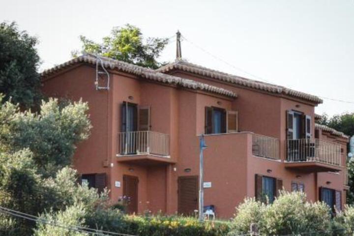 EBADI INN