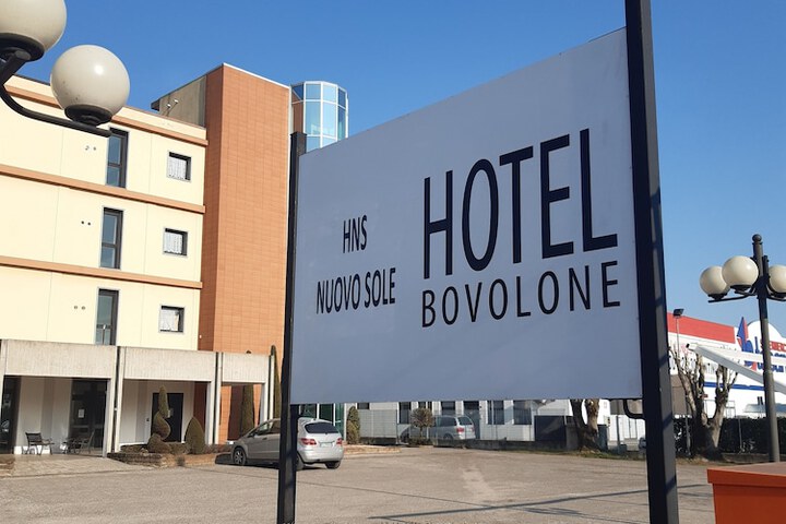 Hotel 12 of 12