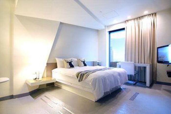 Room 46 of 52