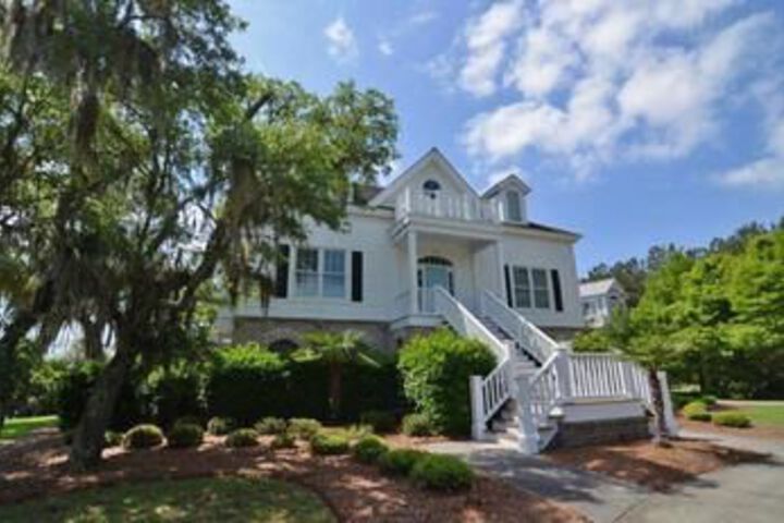 Exterior of 163 Blue Lagoon 4 Br Home by RedAwning
