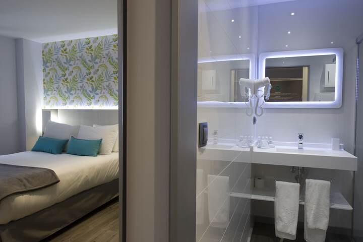 Bath Interior
