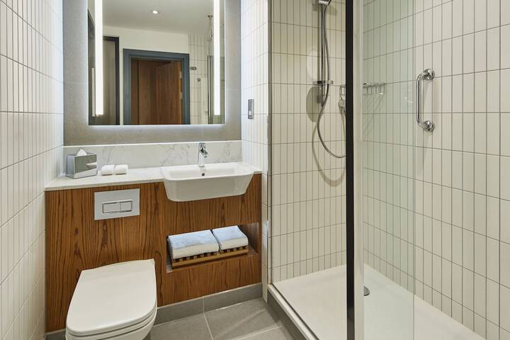 Clean Restrooms
