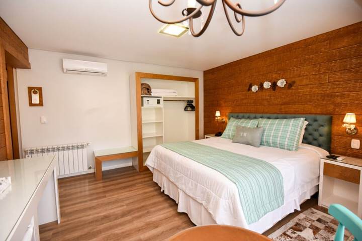 Room 45 of 105