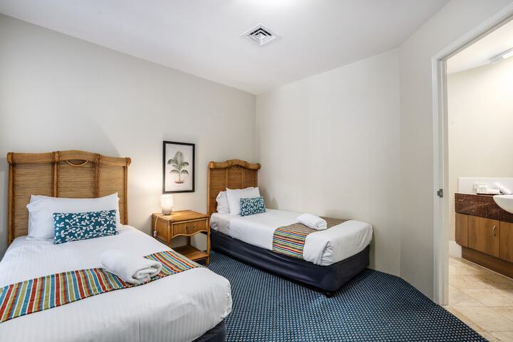 Room 15 of 191