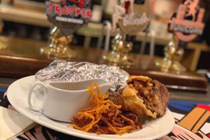 Dining 17 of 67