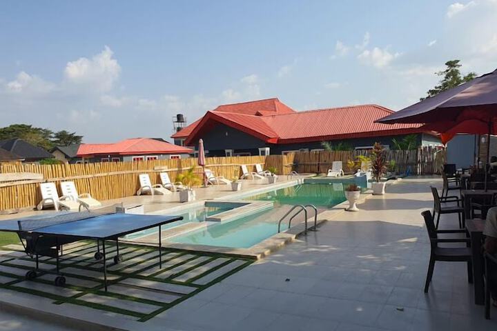 Pool 28 of 107