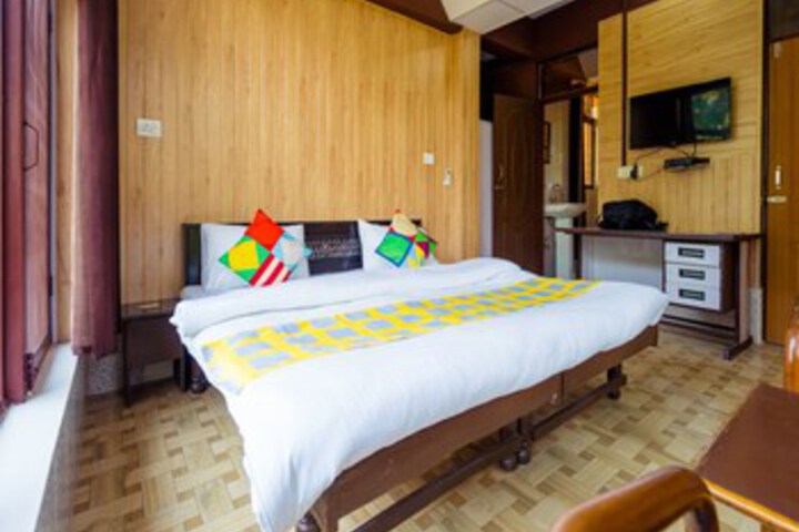 Room 21 of 24