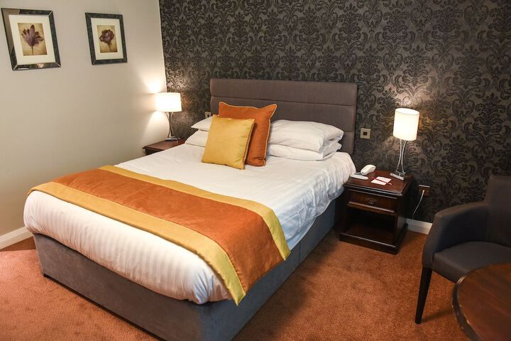 Room 12 of 43