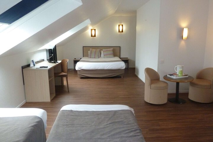 Room 29 of 68