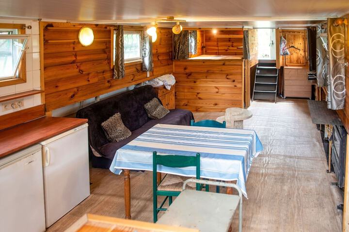 Room 5 of 36
