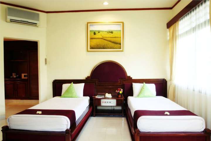 Room 5 of 57
