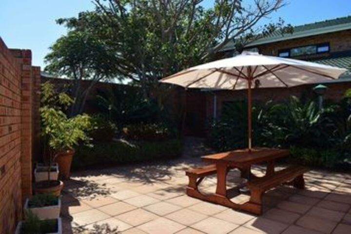 Terrace/Patio 71 of 77