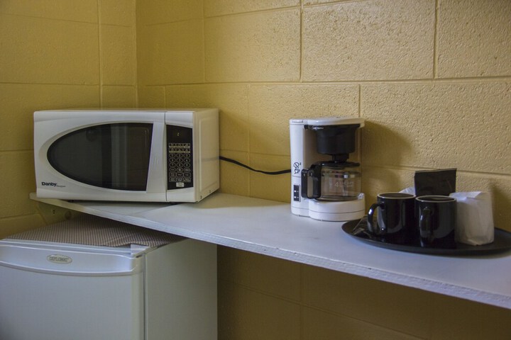Breakfast/Coffee Service 20 of 45