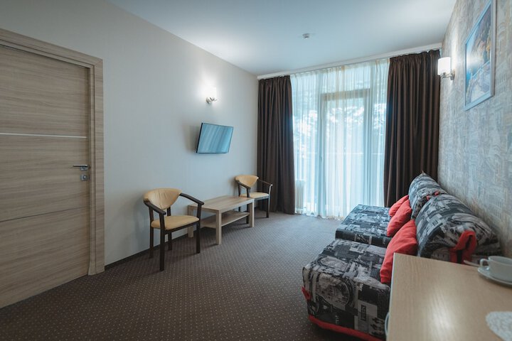 Room 19 of 41