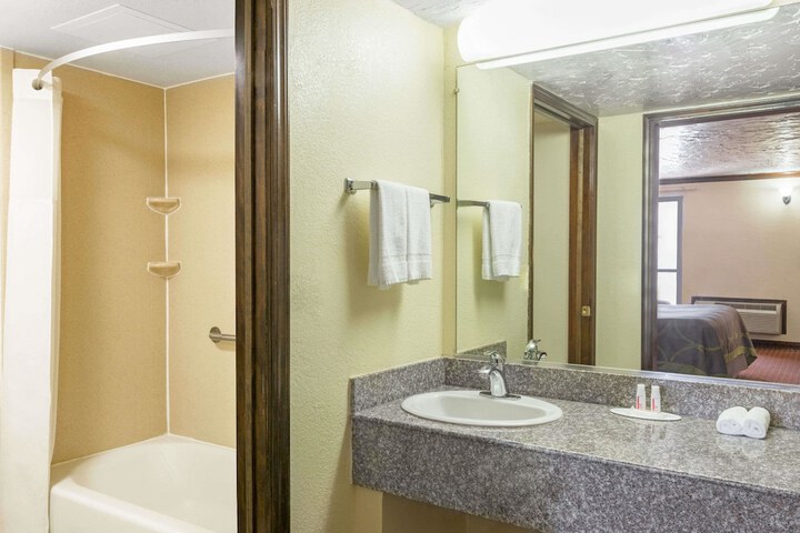 Clean Restrooms