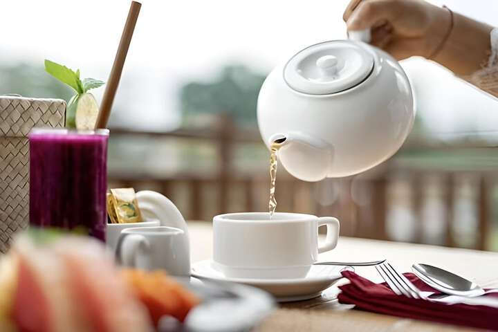 Breakfast/Coffee Service 15 of 18