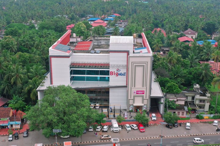 Big Mall Residency