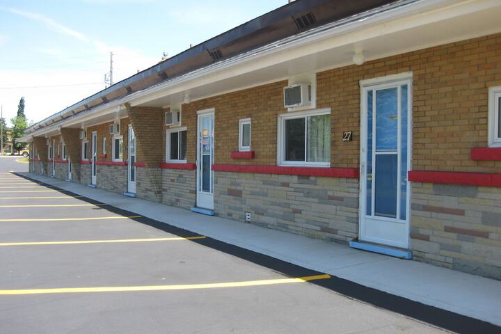 Embassy Motel