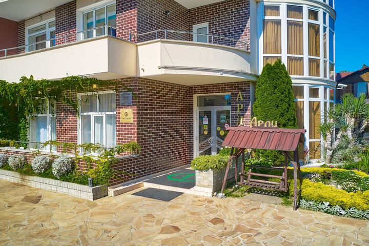 Hotel 153 of 158