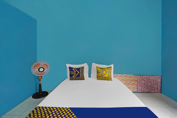 Room 17 of 21