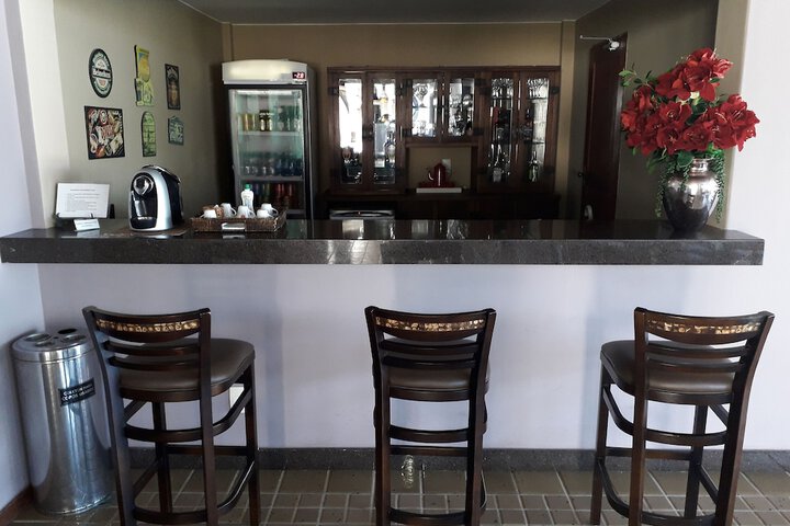 Lounge 58 of 68