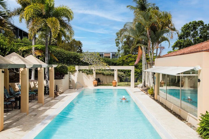 Pool 37 of 59