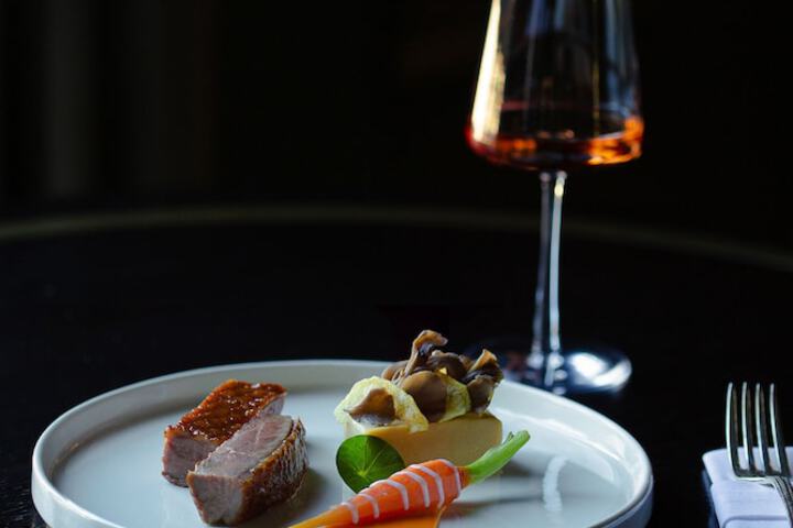 Dining 47 of 82