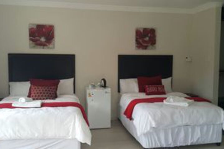 Room 12 of 22