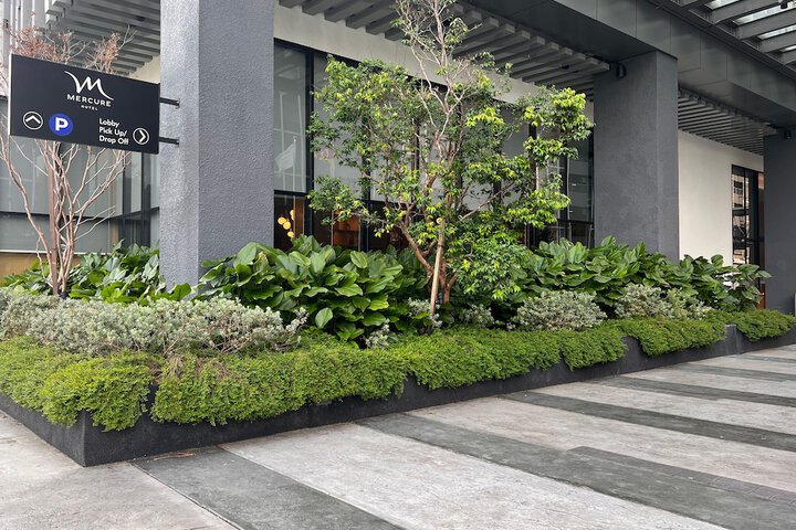 Hotel Exterior 44 of 53