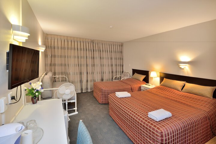 Room 10 of 39