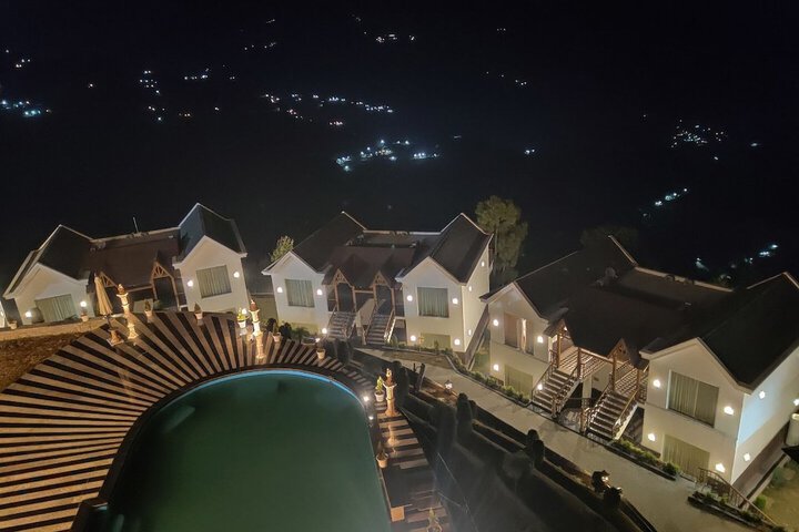 Hotel 144 of 150