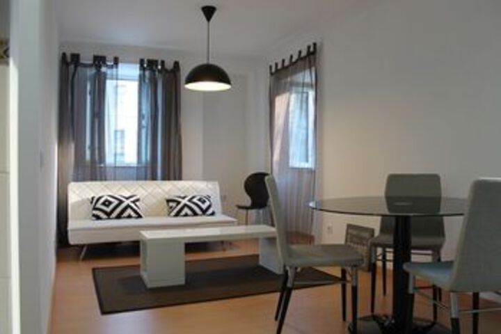 Room 103 of 111