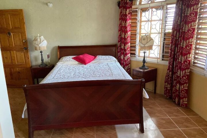 Room 7 of 7