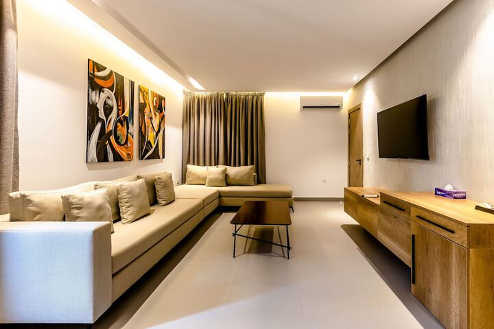 Room 48 of 86