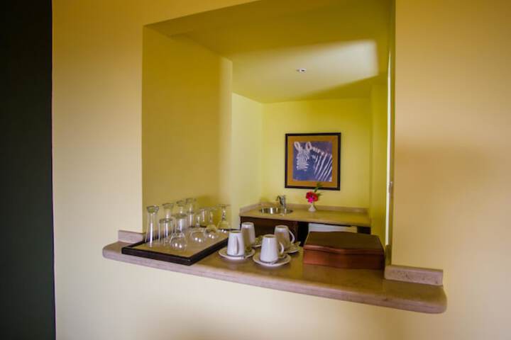 Breakfast/Coffee Service 31 of 68