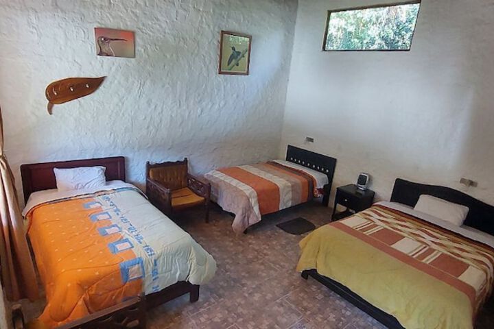 Room 9 of 23