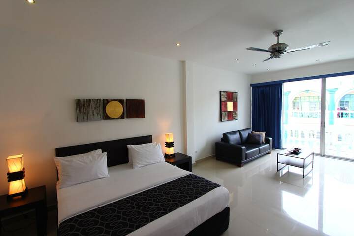 Room 52 of 88