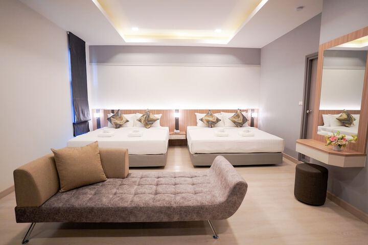 Room 8 of 56