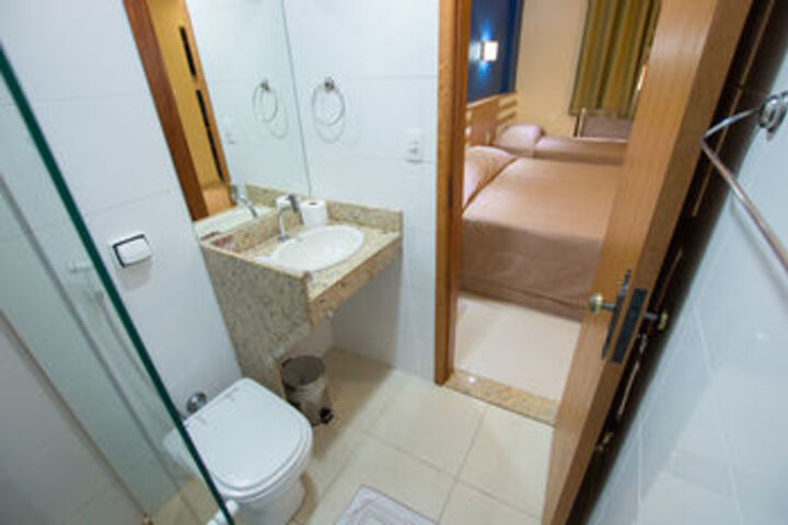 Room 2 of 78