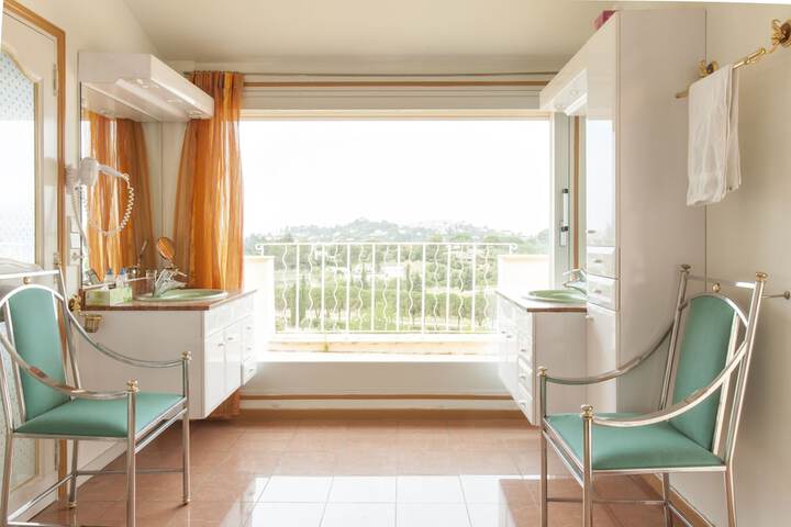 Bathroom Vanities